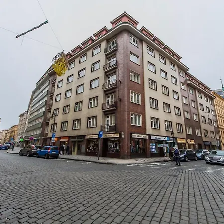 Cosy Flat In The Heart Of Praha