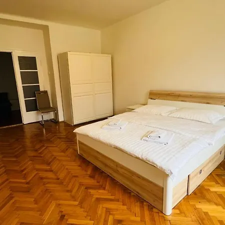 Apartmán Cosy Flat In The Heart Of *