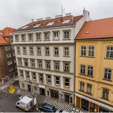 Cosy Flat In The Heart Of Praga